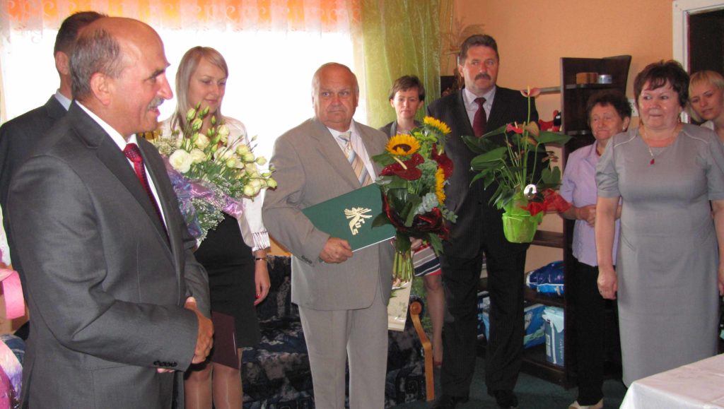 10 sierpnia delegacje z gmin Ostrowite i Miedzichowo odwiedziły panią Janinę w dniu jej setnych urodzin. 5 dni później kobieta zmarła.